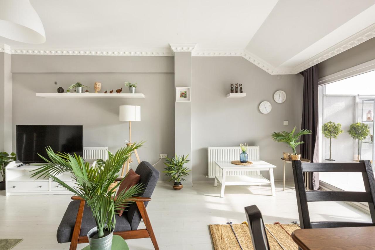 Charming Besiktas Flat With A Lovely Terrace Appartement *